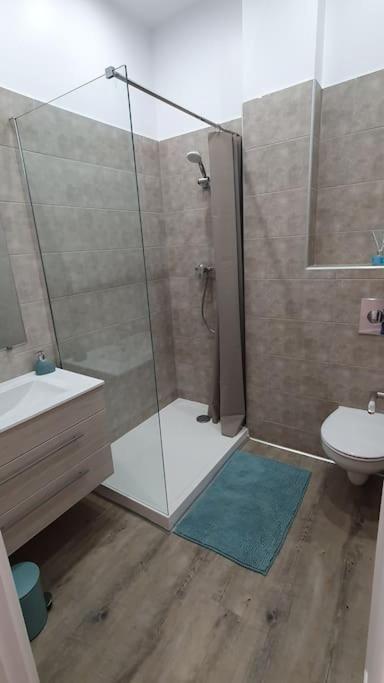Appartement Centre-Historique 70 M2 Fréjus Екстериор снимка